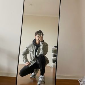 Meet your Posher, Nhac